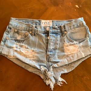 Jean shorts-cut offs